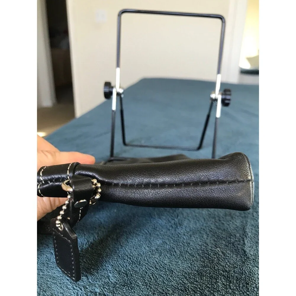 Vintage coach black leather capacity wristlet clutch